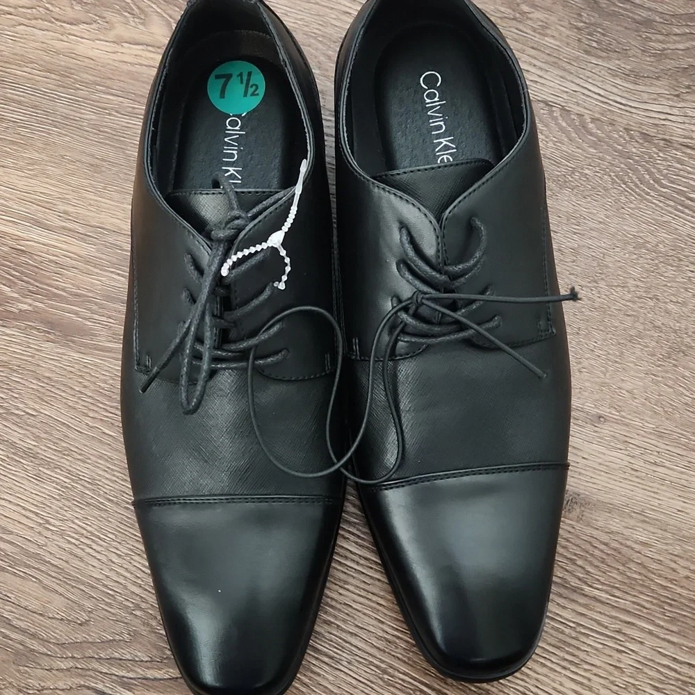NEW Calvin Klein Mens Black Oxford, size 7.5